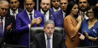 Presidente da Câmara reclama de abuso de autoridade da PF