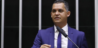 Veja os deputados que mais se pronunciaram em 2024 e o caladão do ano