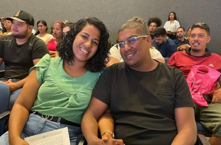 Casamento comunitário une 101 casais no Pontão de Brasília