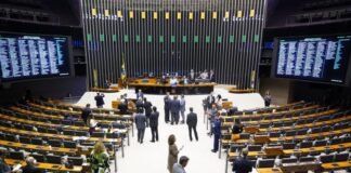 Congresso tem semana movimentada; orçamento e definição de comissões