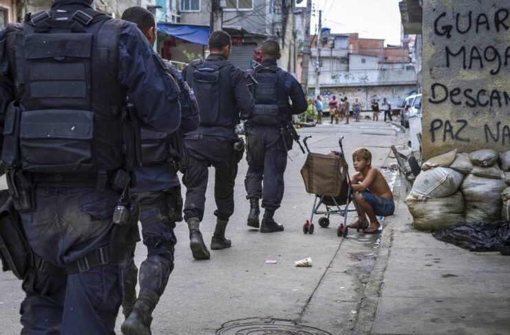 Criminalidade fora de controle no Brasil, mostra pesquisa