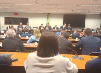 Prefeitos vão apoiar para o governo quem Casagrande indicar