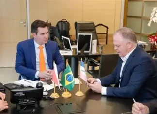 Lula não vai mas manda ministro entregar casas em Linhares