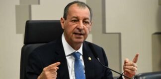 Ringue do 2º semestre: Deputados brigam para entrar na CPMI do INSS
