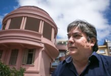 Cubano que foi agente da CIA desembarca em Vitória