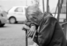 Brasília tem quase 10 mil casos de violência contra o idoso em 2025