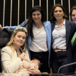 7f8d28c1-f-83-1200×675