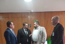 Prefeito consegue em Brasília verba para educação, saúde e esporte