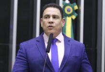 Chacina de Aracruz: Deputado condena liberdade para jovem que matou 4 em escolas