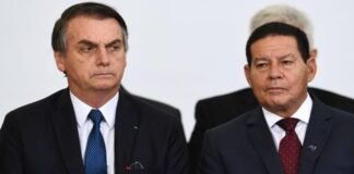 Acareação: Bolsonaro temia que seu vice, general Mourão, tomasse o poder