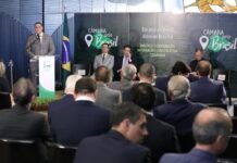 Presidente da Câmara dá posse a deputado no programa “Câmara pelo Brasil’