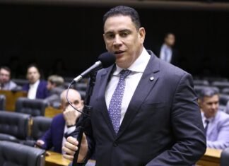 Deputado reforça apoio à ampliação do limite do MEI para 150 mil