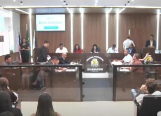 Por maioria, Câmara livra vereador que agrediu médica de punição