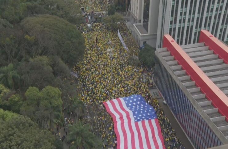 Encontro de Lula com Trump é outra derrota do bolsonarismo
