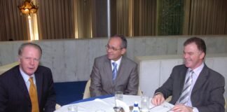 Hartung volta a defender candidatura de prefeito de direita ao governo