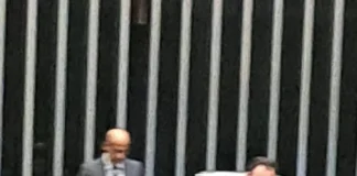 “Bolsonaro pode morrer por crise de soluço”, diz deputado