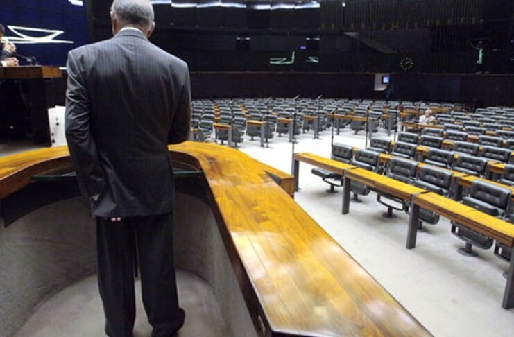 Nove dos 10 feriados nacionais de 2026 cairão em dias úteis