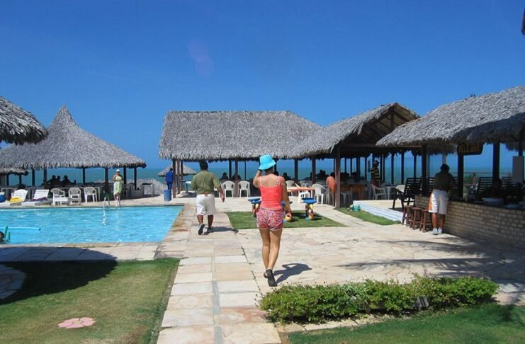 Senado vota lei que reduz cobrança de diárias de hotel