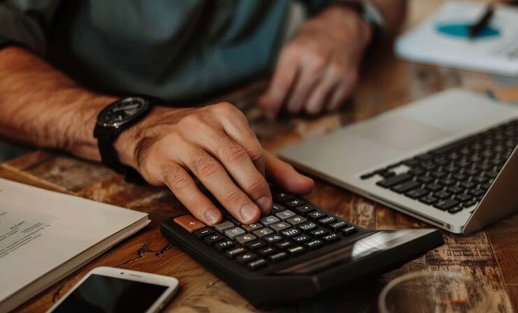 IPTU e IPVA 2026: melhor pagar à vista ou parcelar?