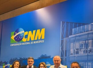 Prefeito participa em Brasília de mobilização contra pautas bombas