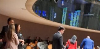 Amaro deixa Republicanos. Messias diz que fica ‘por enquanto”