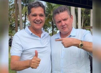 Prefeito mantém candidatura ao Senado e renuncia em abril