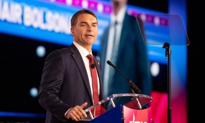 1_flaviobolsonaroafp-65693119