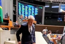 Ferraço é favorito mas disputa está equilibrada’, diz deputado