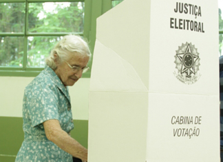 Eleitores idosos podem decidir eleição: 36,2 milhões vão votar em outubro