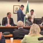 Magno diz em reunião que sofreu ataque vudu no Senado
