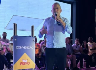 Presidente da Amunes declara apoio a Casagrande e Ferraço