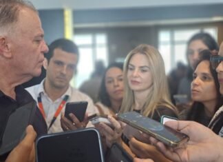 Apoio do PSD a Ferraço só interessa se for sem Hartung