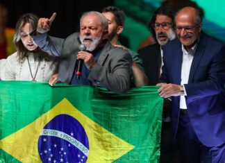 PV aposta na reeleição de Lula e prevê dobrar bancada na Câmara