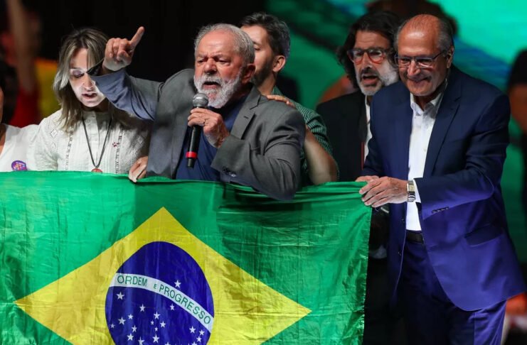 PV aposta na reeleição de Lula e prevê dobrar bancada na Câmara